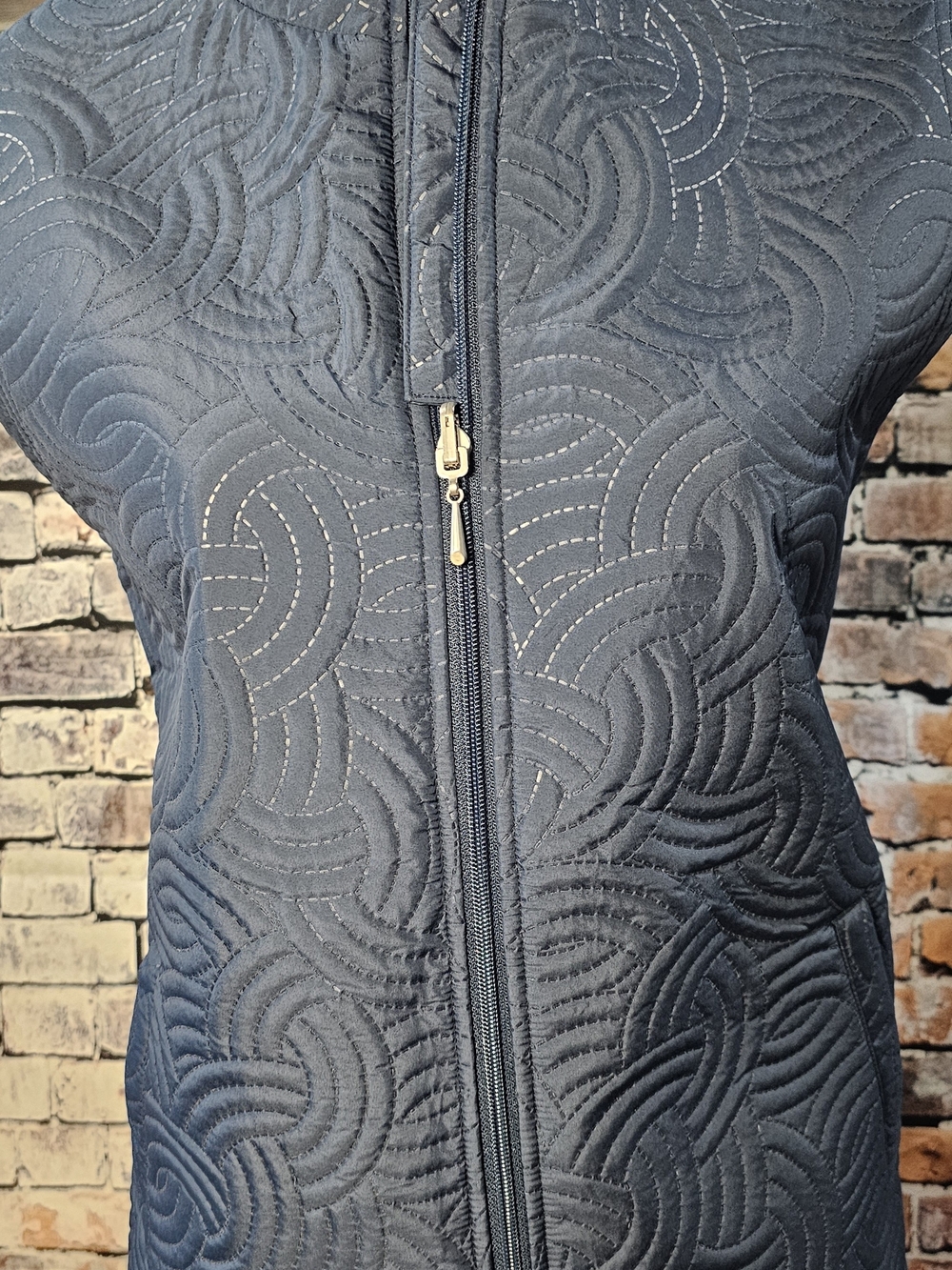 Pebble Beach Dry Luxe Quilted Performance Vest Womens Medium Navy Full Zip